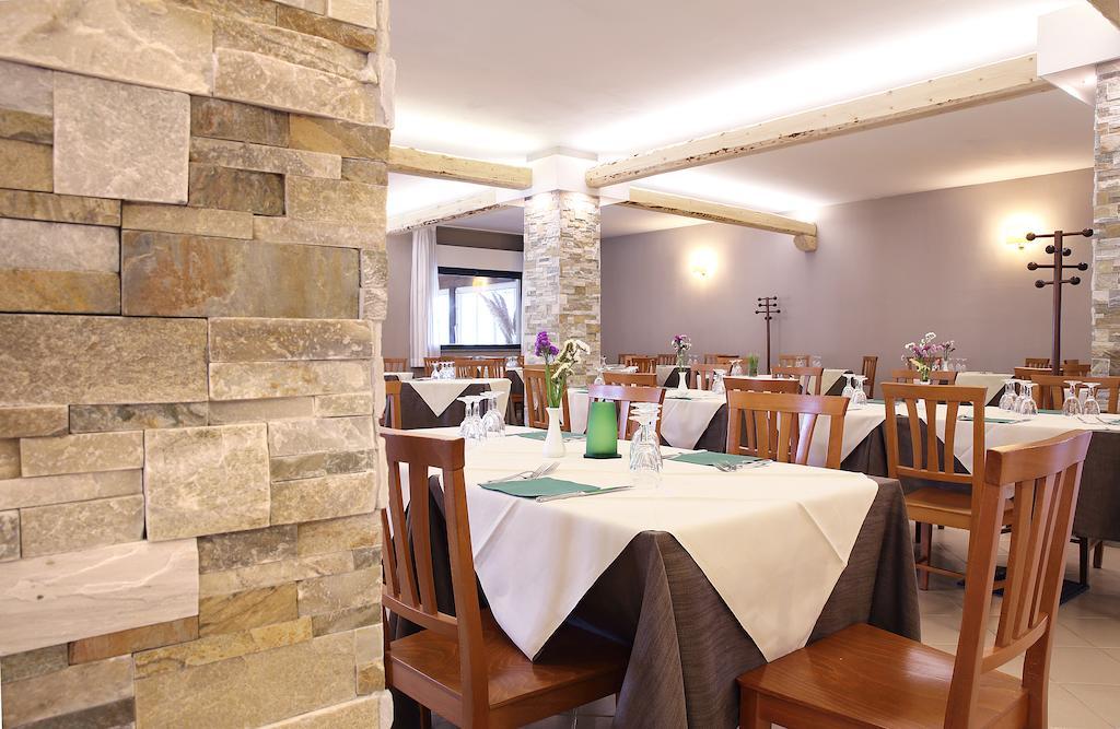 Hotel Pausania 3*