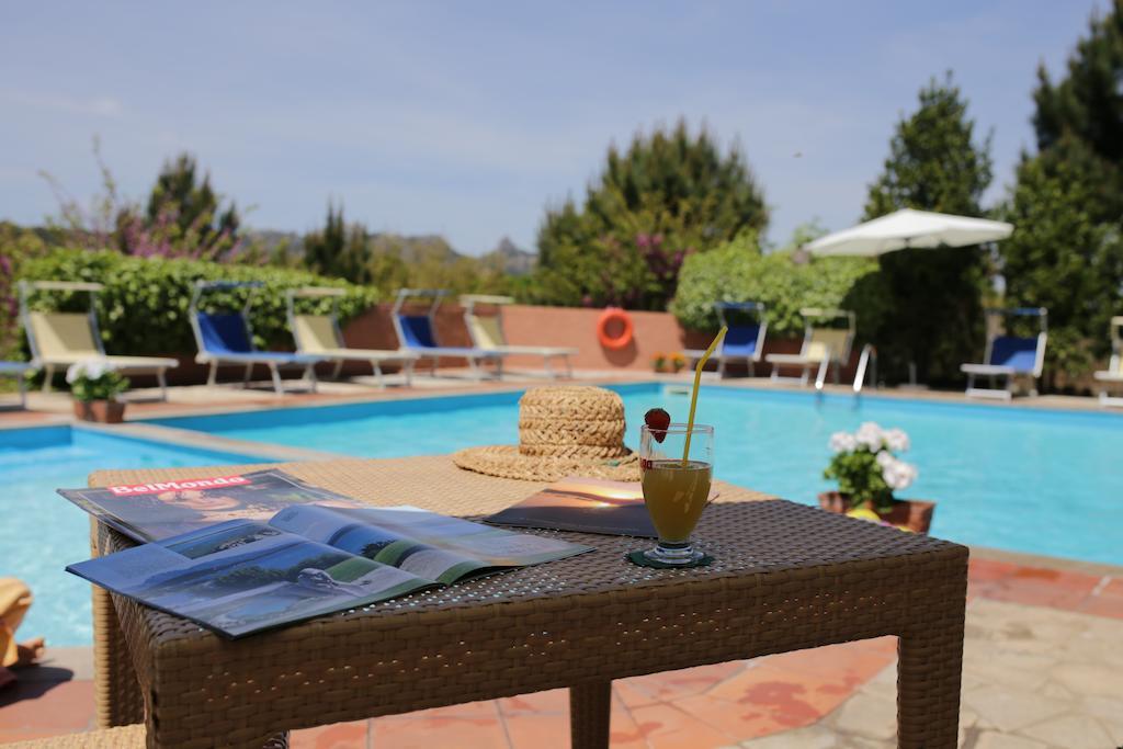 Hotel Pausania 3*